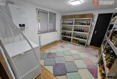 Casă cu 6 camere cu Teren 693 Mp în Gai