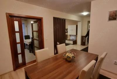 Apartament cu 3 camere decomandat în Bucium - 9
