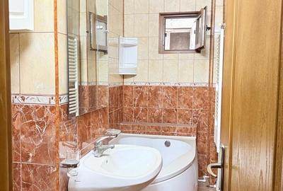Apartament cu 4 camere decomandat în Siderurgiștilor - 9