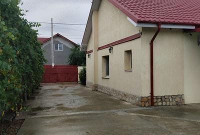 Casă cu 4 camere în Tecuci - 4