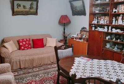 Apartament cu 3 camere decomandat în Berceni - 1