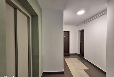 Apartament cu 2 camere decomandat, mobilat în Tractorul - 16