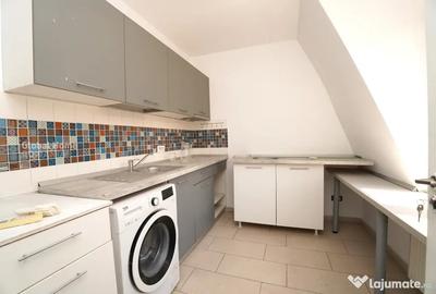 Casă cu 7 camere cu Teren 138 Mp în Ultracentral