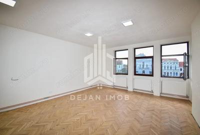 Spațiu comercial, de 150 mp, în Central - 10