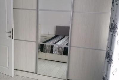 Apartament cu 2 camere în Micro 3 - 1