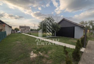 Casă individuală cu 5 camere cu Canalizare în Sânpetru Mic - 3