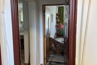 Apartament cu 3 camere semidecomandat în Central - 5