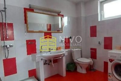 Casă cu 7 camere cu Teren 700 Mp în Praid - 10