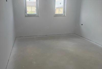Casă cu 3 camere cu Teren 370 Mp în Central - 3