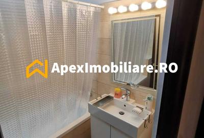 Casă cu 5 camere cu Teren 700 Mp în Centrul Civic