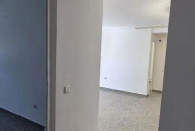 Spațiu comercial, de 71 mp, în Tomis III - 2