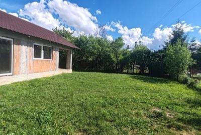 Casă cu 3 camere cu Teren 900 Mp în Tăuții-Măgherăuș