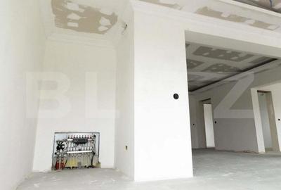 Casă cu Teren 710 Mp în Ciugud - 1