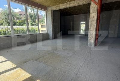 Spațiu comercial, de 180 mp, în Central - 6