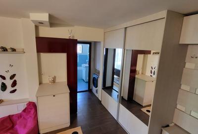 Apartament cu 2 camere decomandat în Central - 1