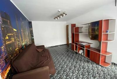 Apartament cu 3 camere decomandat, mobilat în Lujerului