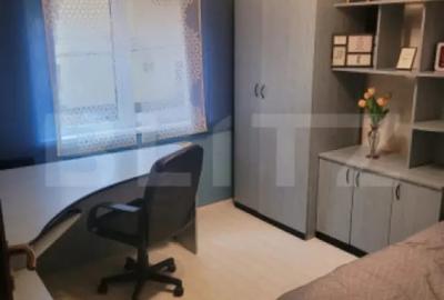Apartament cu 4 camere decomandat în Central