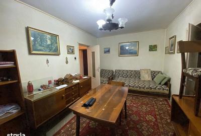 Apartament cu 2 camere, mobilat în Constructorilor
