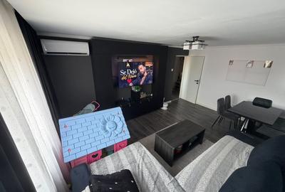 Apartament cu 3 camere decomandat, mobilat în Hotvon