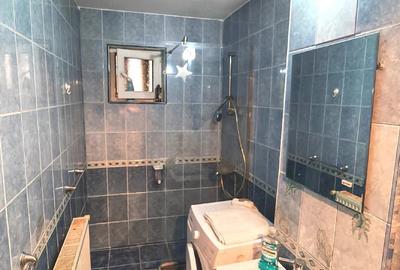 Apartament cu 2 camere semidecomandat în Cetate