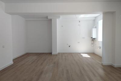 Apartament cu 3 camere în Central - 1