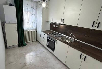 Apartament cu 4 camere în Central - 2