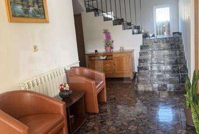 Casă individuală cu 7 camere cu Canalizare în Est - 6