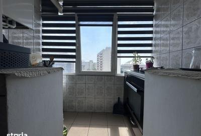 Apartament cu 2 camere semidecomandat în Micro 6 - 9