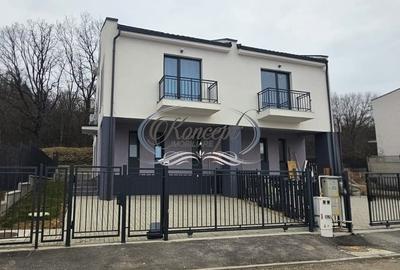 Duplex cu 5 camere cu Canalizare în Iris