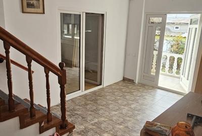 Casă individuală cu 9 camere cu Canalizare în Ciorogârla - 11