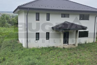 Casă cu 4 camere cu Teren 600 Mp în Baciu