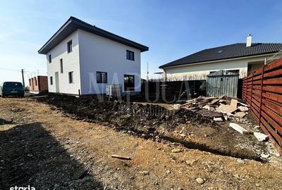 Casă cu 4 camere în Juc-Herghelie - 1