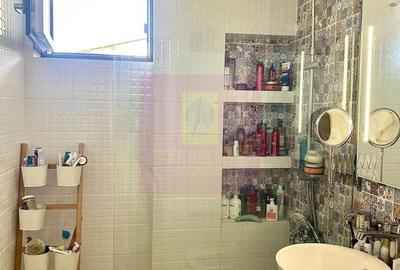 Apartament cu 2 camere în Parcul Carol