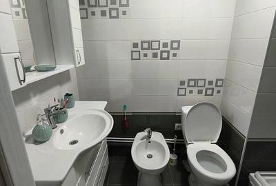 Garsonieră decomandată în Theodor Pallady
