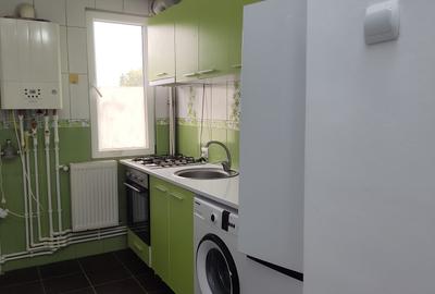 Apartament cu 2 camere semidecomandat în Micro 19 - 1