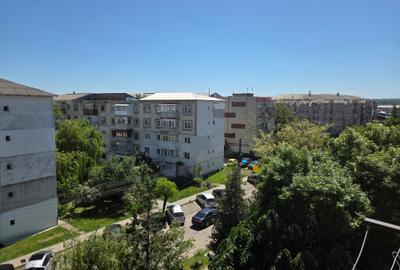 Apartament cu 3 camere decomandat în Central - 9