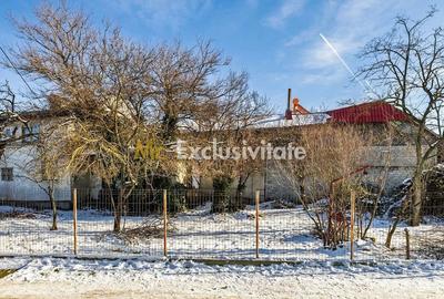 Casă cu 4 camere cu Teren 5232 Mp în Căldăraru