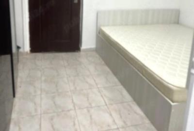 Garsonieră semidecomandată în Titan