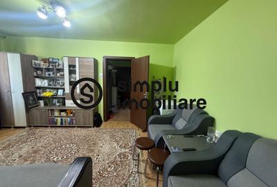 Apartament cu 3 camere semidecomandat, mobilat în Brazda lui Novac