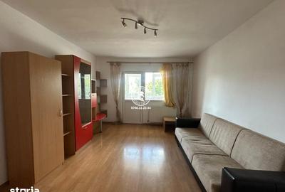 Apartament cu 2 camere decomandat în Gară