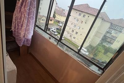 Garsonieră decomandată în Central