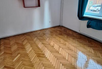 Apartament cu 2 camere decomandat în Central - 4