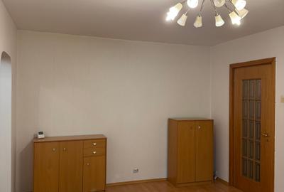 Apartament cu 3 camere semidecomandat în Drumul Taberei - 11