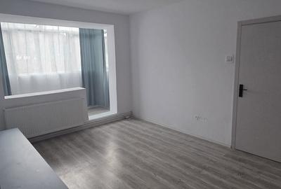 Apartament cu 2 camere semidecomandat în Electroprecizia