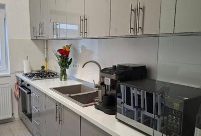Apartament cu 3 camere decomandat în Central - 7