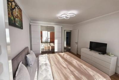 Apartament cu 3 camere decomandat în Faleză - 8