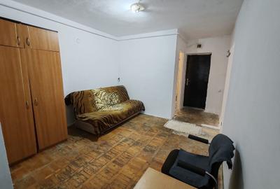 Garsonieră nedecomandată în Ip
