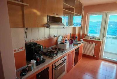 Apartament cu 3 camere decomandat în Est - 3