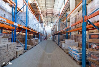 Spațiu comercial, de 1,080 mp, în Est - 11