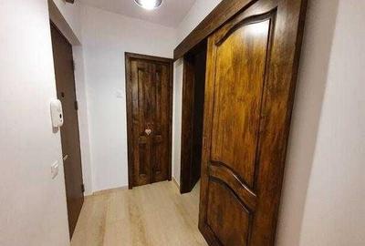 Apartament cu 2 camere semidecomandat în Iancului